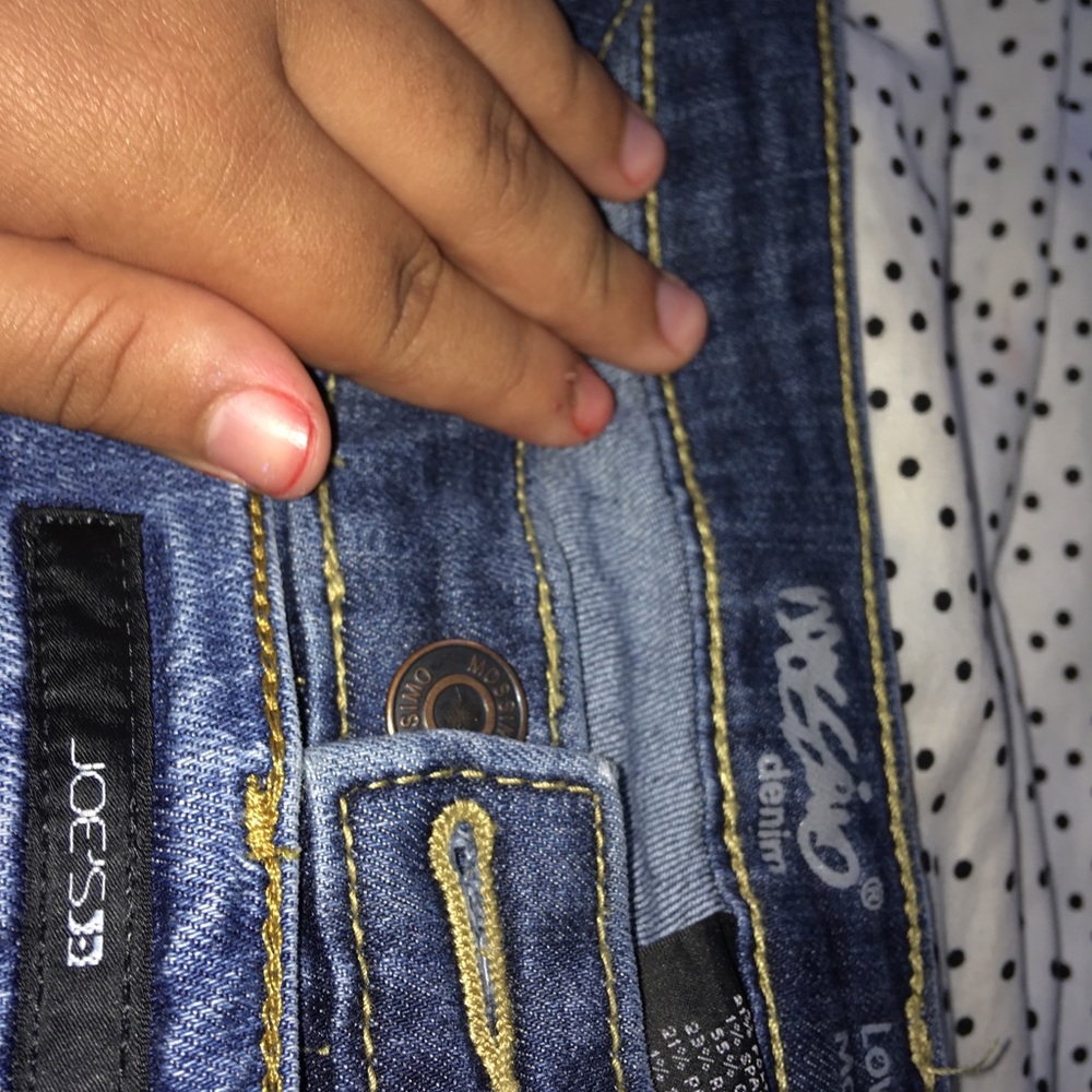 Too pairs pants